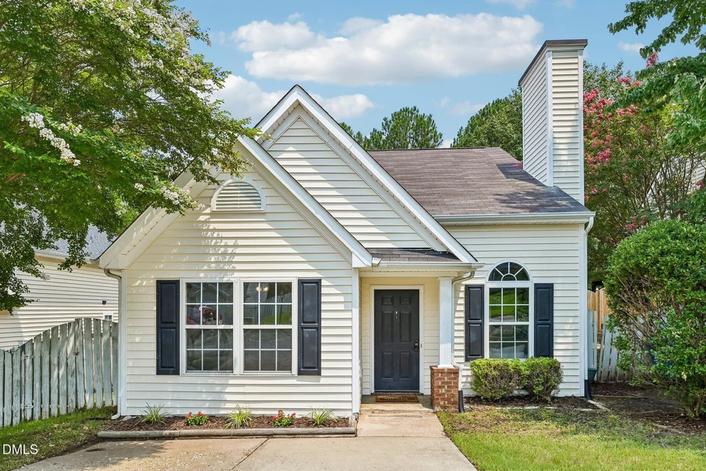 Unit for sale at 4616 Dolwick Drive, Durham, NC 27713