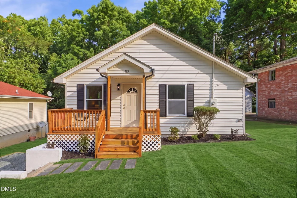 Unit for sale at 1313 Fargo Street, Durham, NC 27707