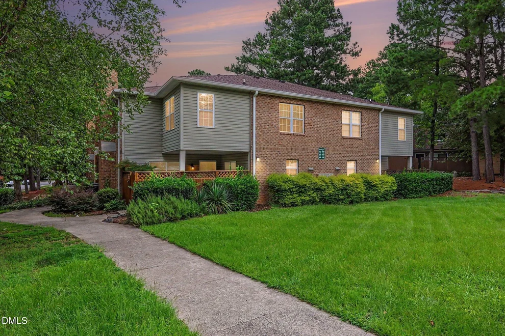 Unit for sale at 434 Summerwalk Circle, Chapel Hill, NC 27517