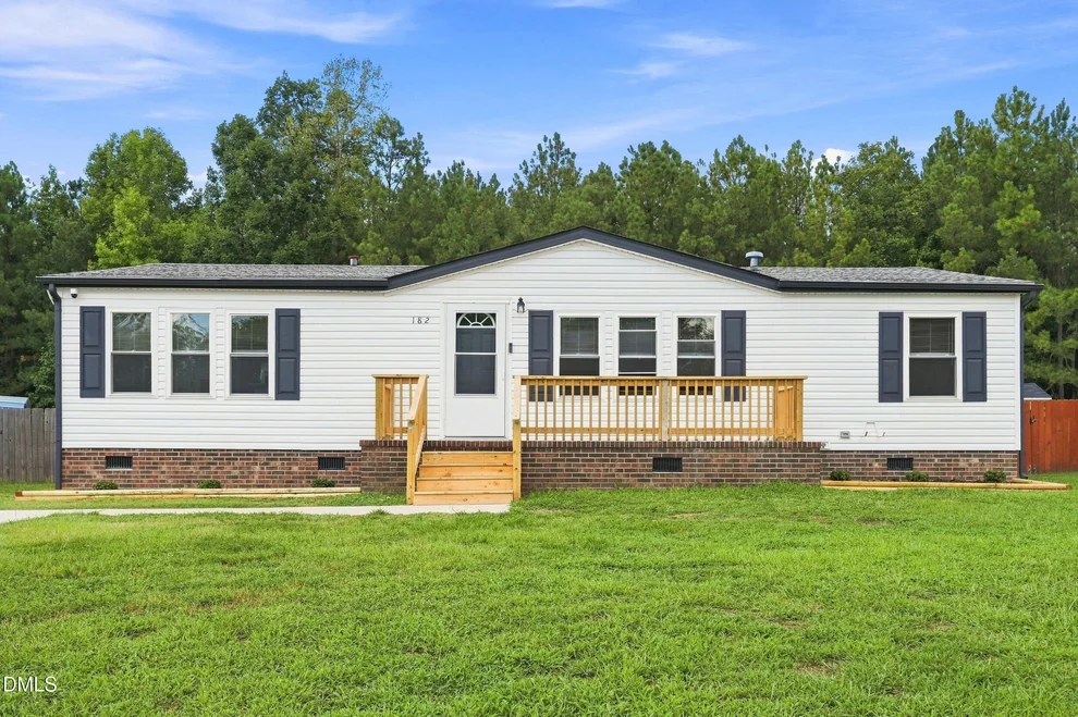 Unit for sale at 182 Wendover Lane, Roanoke Rapids, NC 27870