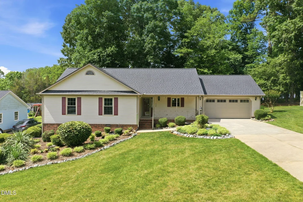 Unit for sale at 538 Rockwood Drive, Graham, NC 27253