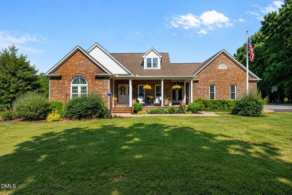 Unit for sale at 7418 Cummings Drive, Mebane, NC 27302