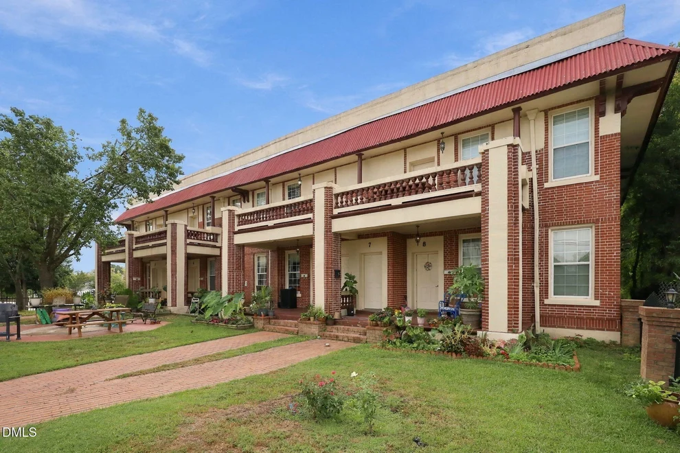 Unit for sale at 201 Broadway Street, Durham, NC 27701