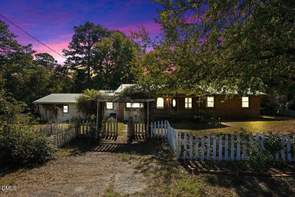 Unit for sale at 102 Gainey Drive, Goldsboro, NC 27530