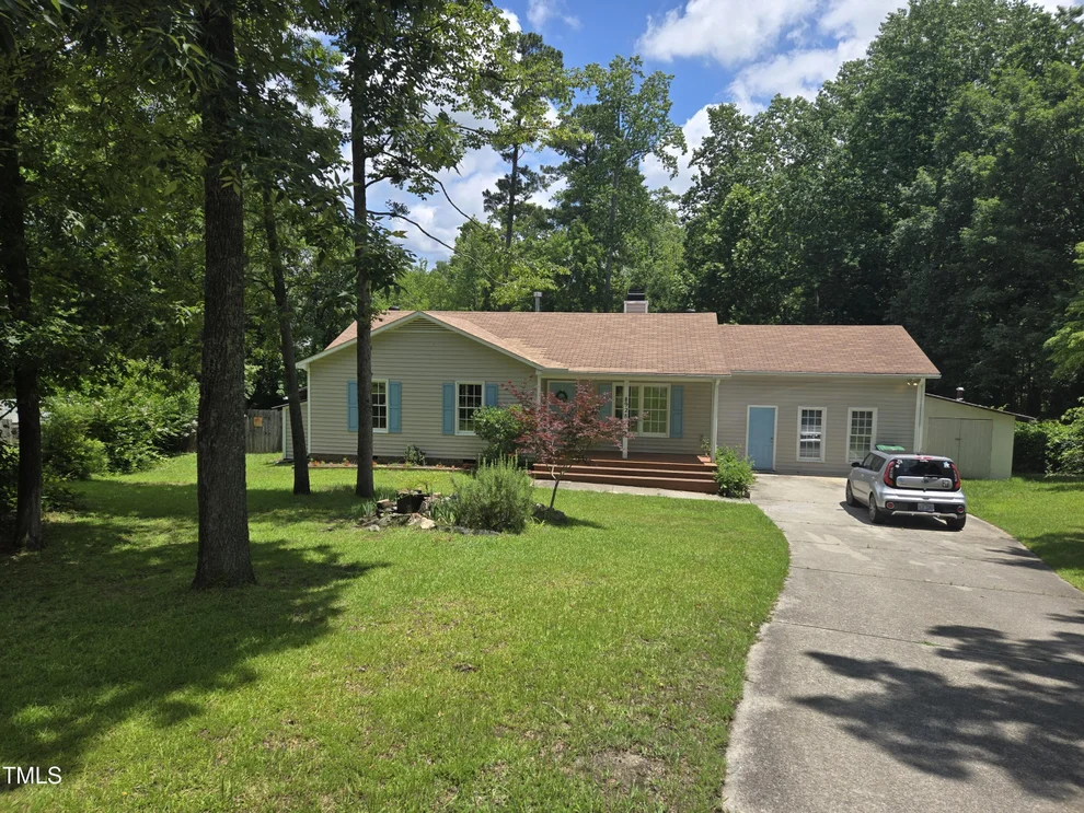 Unit for sale at 928 Magnolia Ridge Way, Fuquay Varina, NC 27526