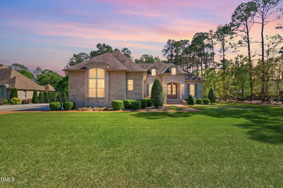 Unit for sale at 203 Leafwood Drive, Goldsboro, NC 27534