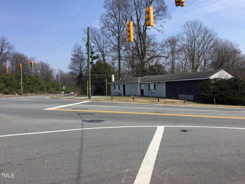 Unit for sale at 4105 Old Hillsborough Road, Mebane, NC 27302