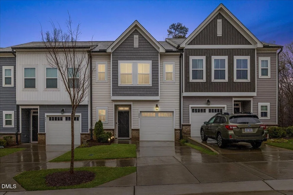 Unit for sale at 845 Oak Center Drive, Raleigh, NC 27610