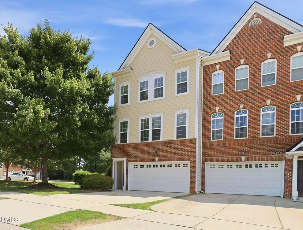 Unit for sale at 101 Butterbiggins Lane, Apex, NC 27539