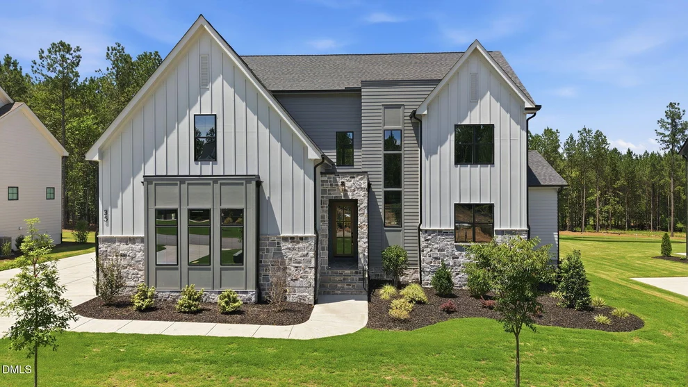 Unit for sale at 35 Chestnut Oak Drive, Youngsville, NC 27596