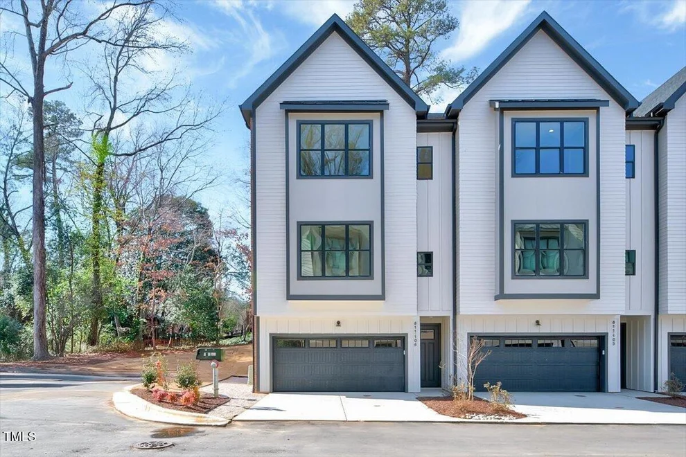811 Maple Berry Lane