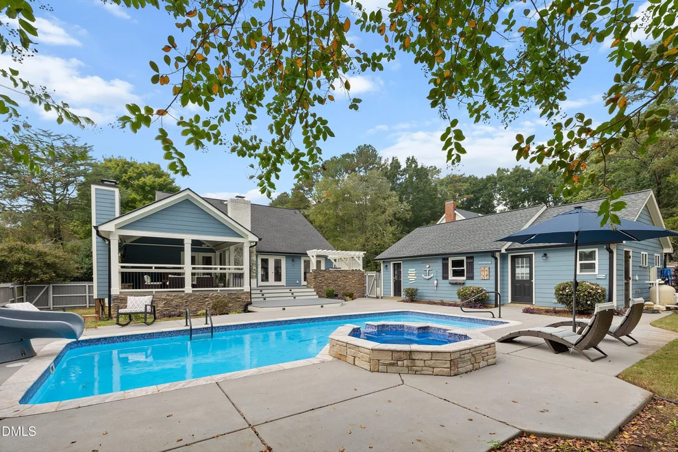 Unit for sale at 8421 Wyndridge Drive, Apex, NC 27539
