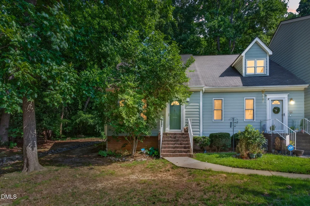 Unit for sale at 442 Oak Run Drive, Raleigh, NC 27606