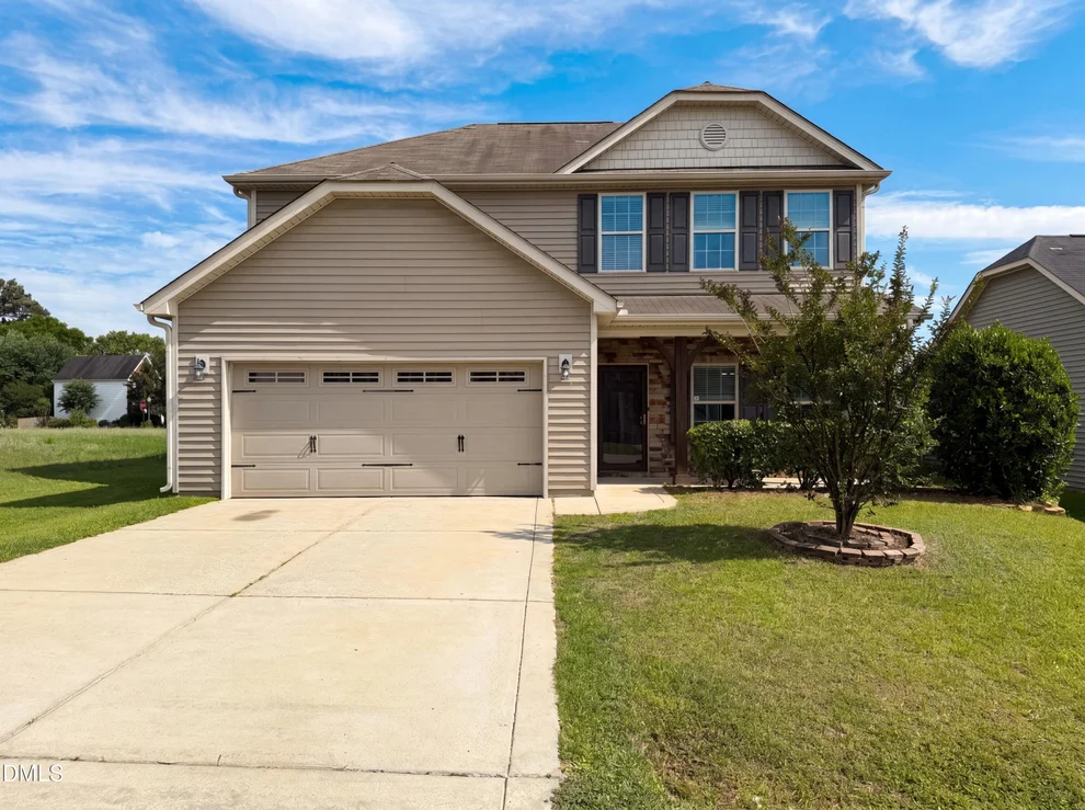 Unit for sale at 216 Hardaway Point, Clayton, NC 27527