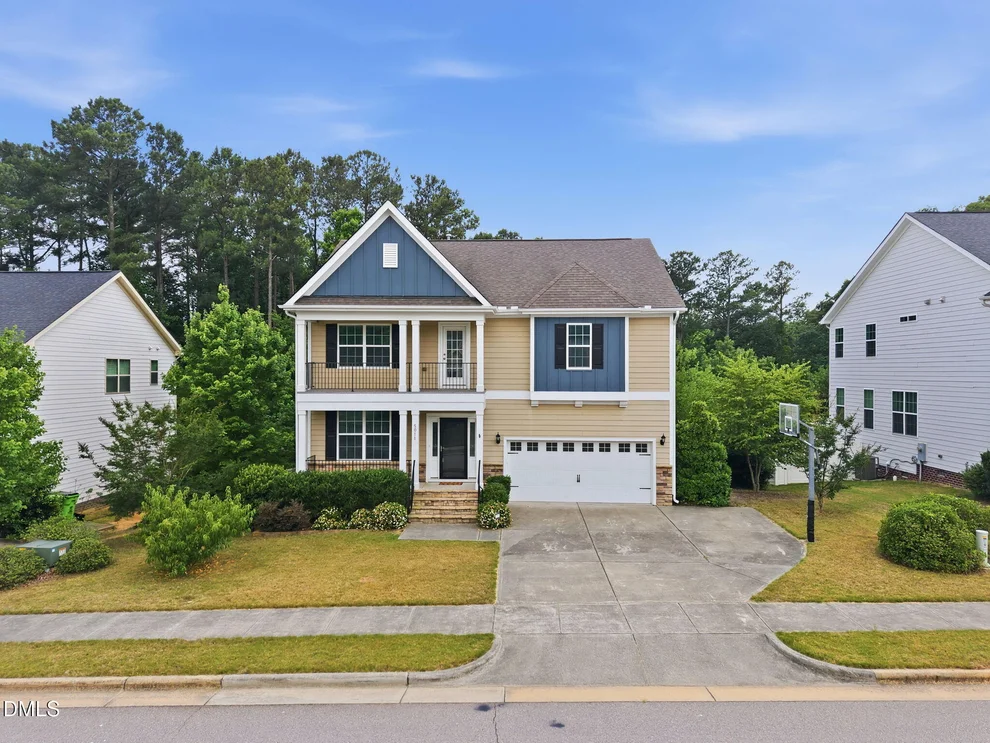 Unit for sale at 5011 Peachtree Town Lane, Knightdale, NC 27545