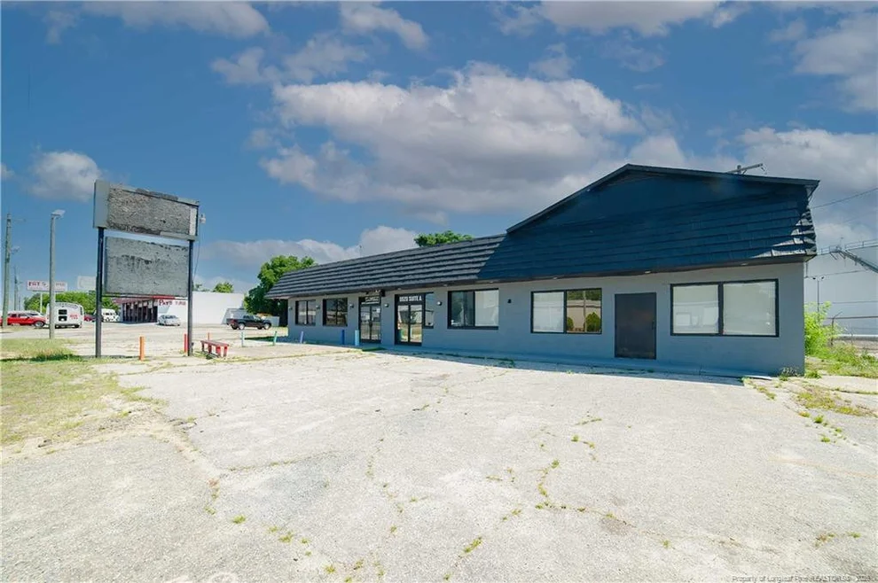Unit for sale at 5520 Murchison Road, Fayetteville, NC 28311