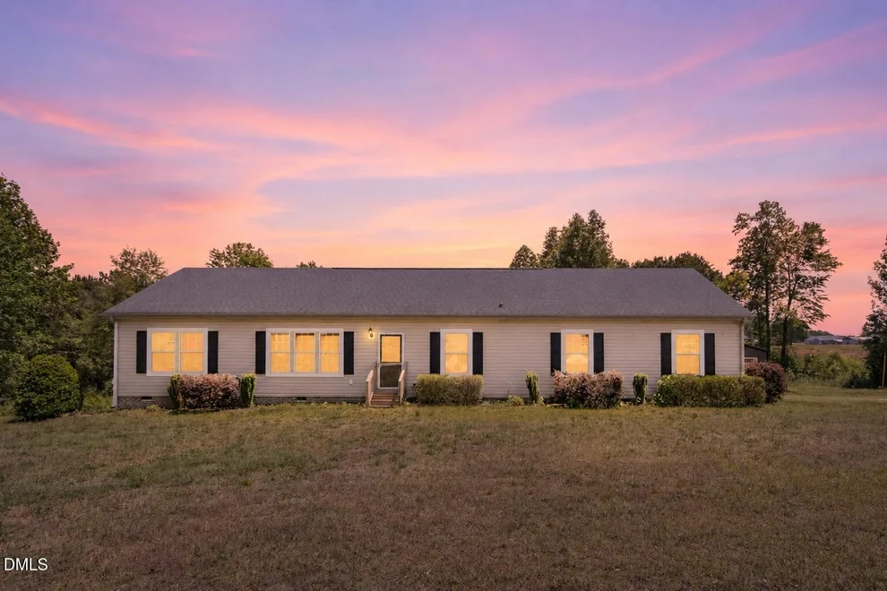 Unit for sale at 1634 Lynch Road, Selma, NC 27576