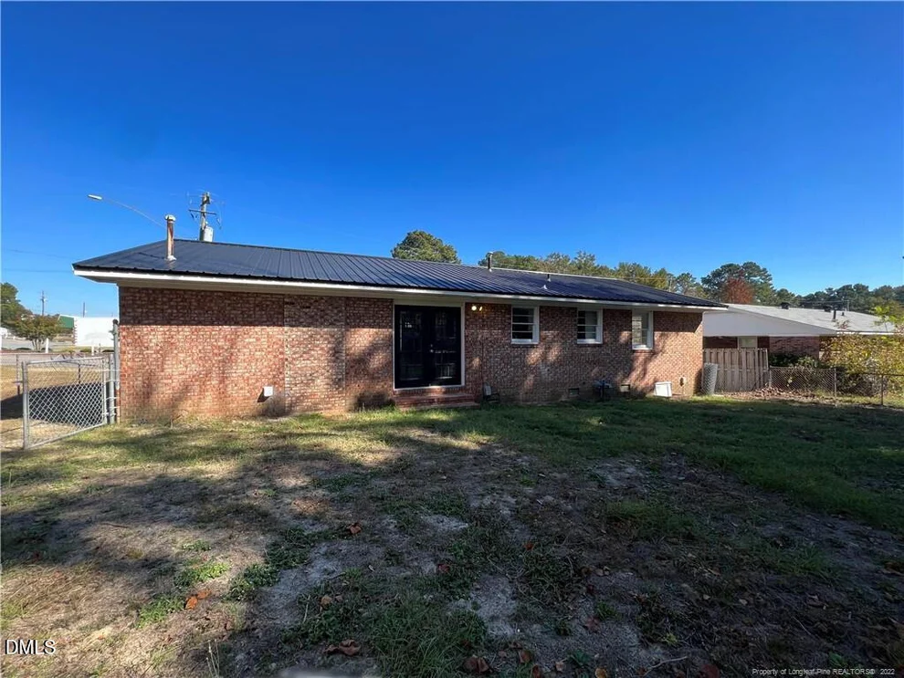 Unit for sale at 2602 Sedgefield Drive, Fayetteville, NC 28306