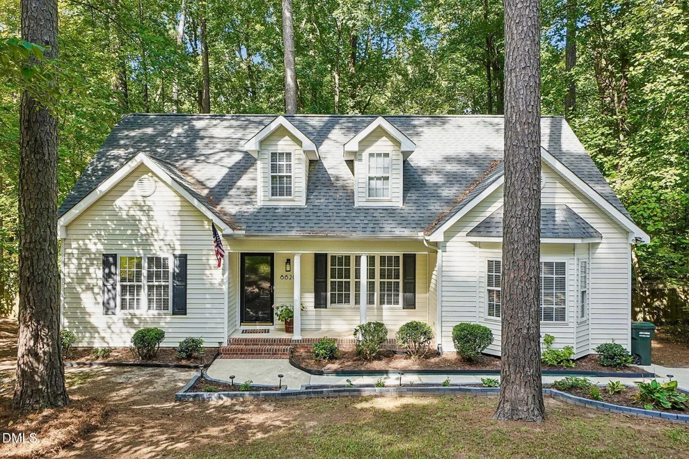 Unit for sale at 8820 Reigate Lane, Raleigh, NC 27603