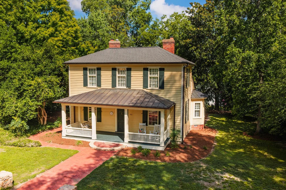 Unit for sale at 513 E East Franklin Street, Chapel Hill, NC 27514