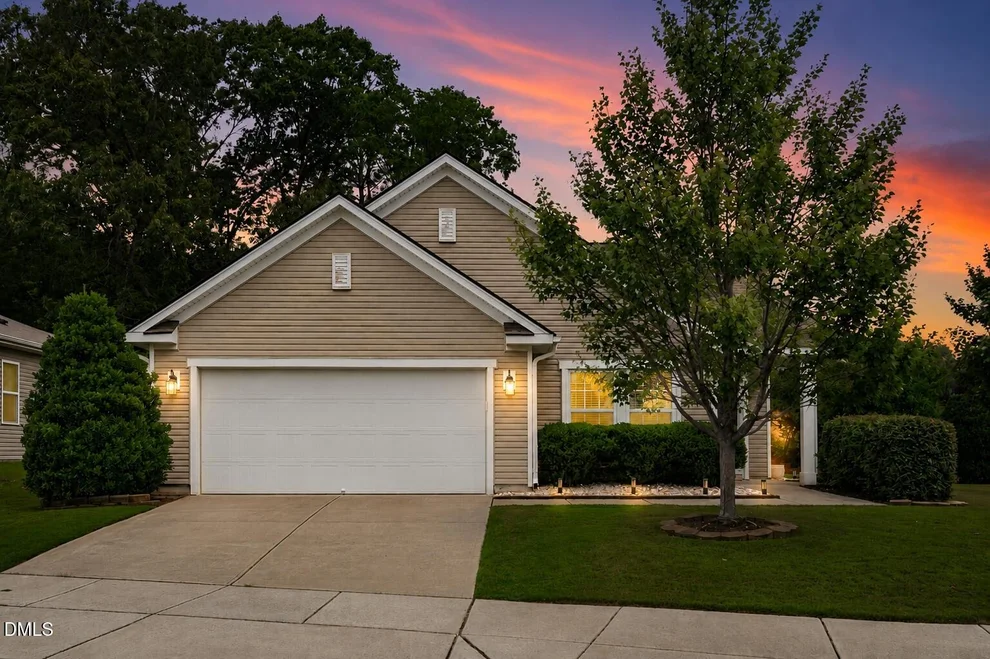 Unit for sale at 3137 Willow Ranch Drive, Fuquay Varina, NC 27526