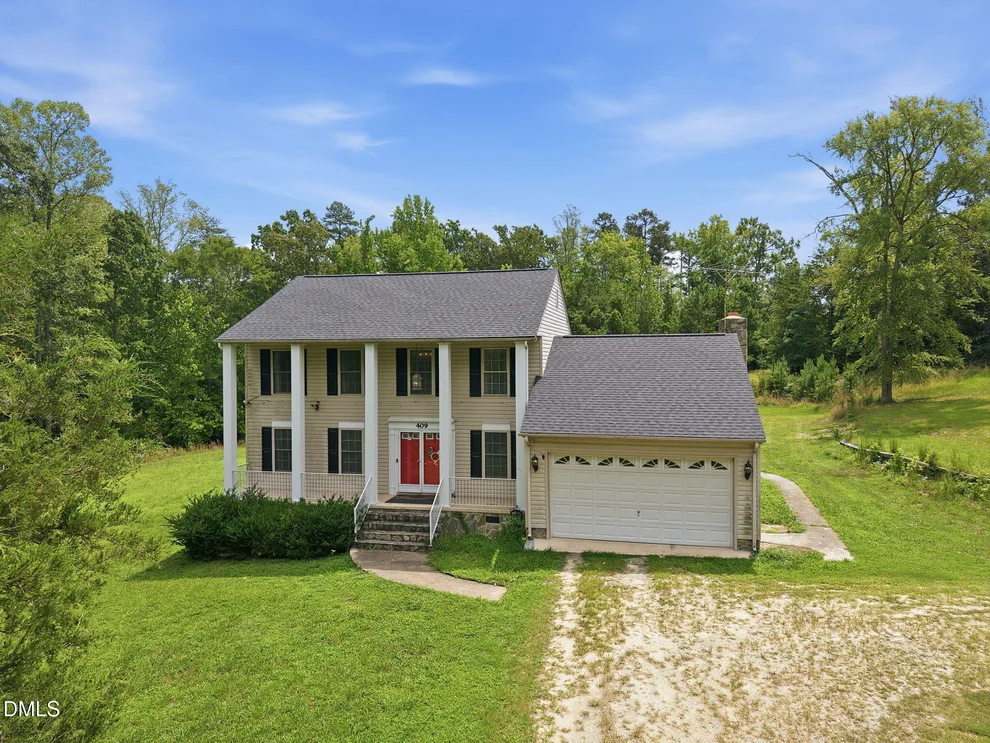 Unit for sale at 409 Reaves Lane, Semora, NC 27343
