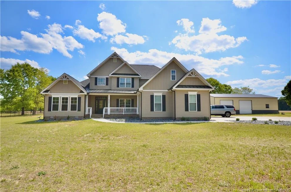 Unit for sale at 6226 Deerstand Road, Wade, NC 28395