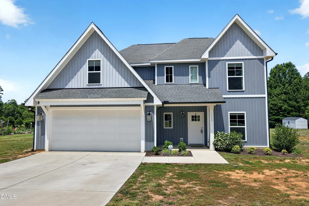 Unit for sale at 1752 Blackstone Road, Sanford, NC 27330