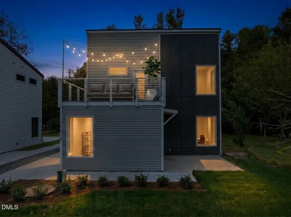 Unit for sale at 2002 B Riddle Road, Durham, NC 27713