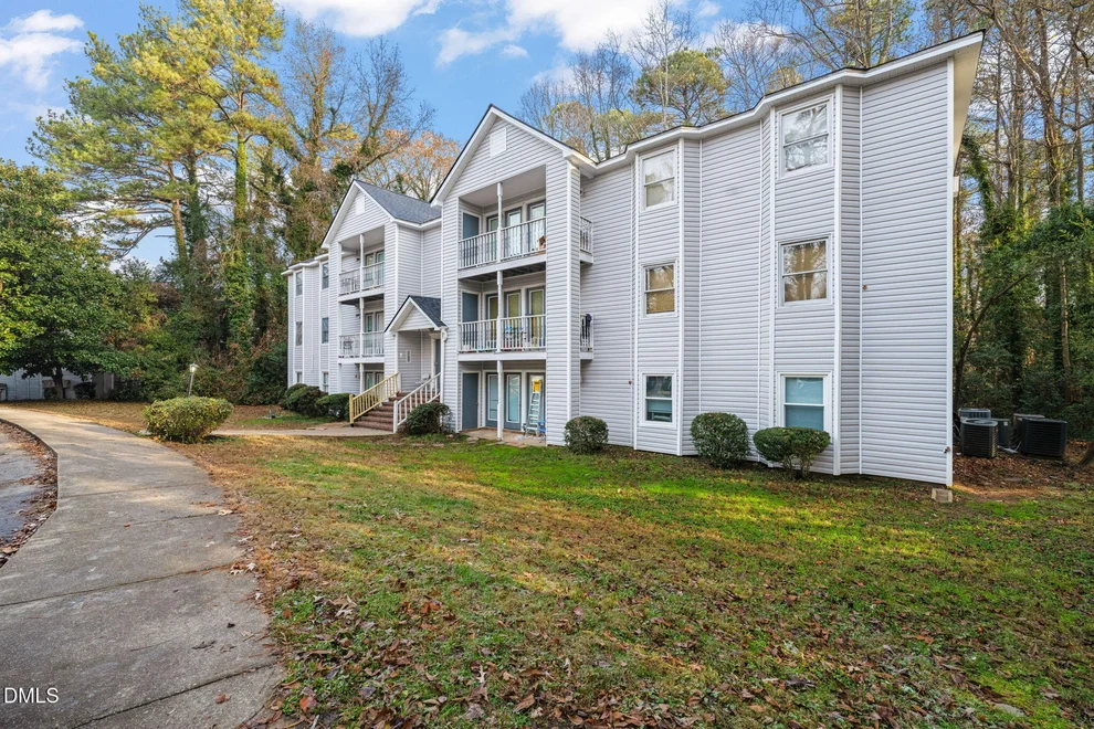 Unit for sale at 1300 Park Glen Drive, Raleigh, NC 27610