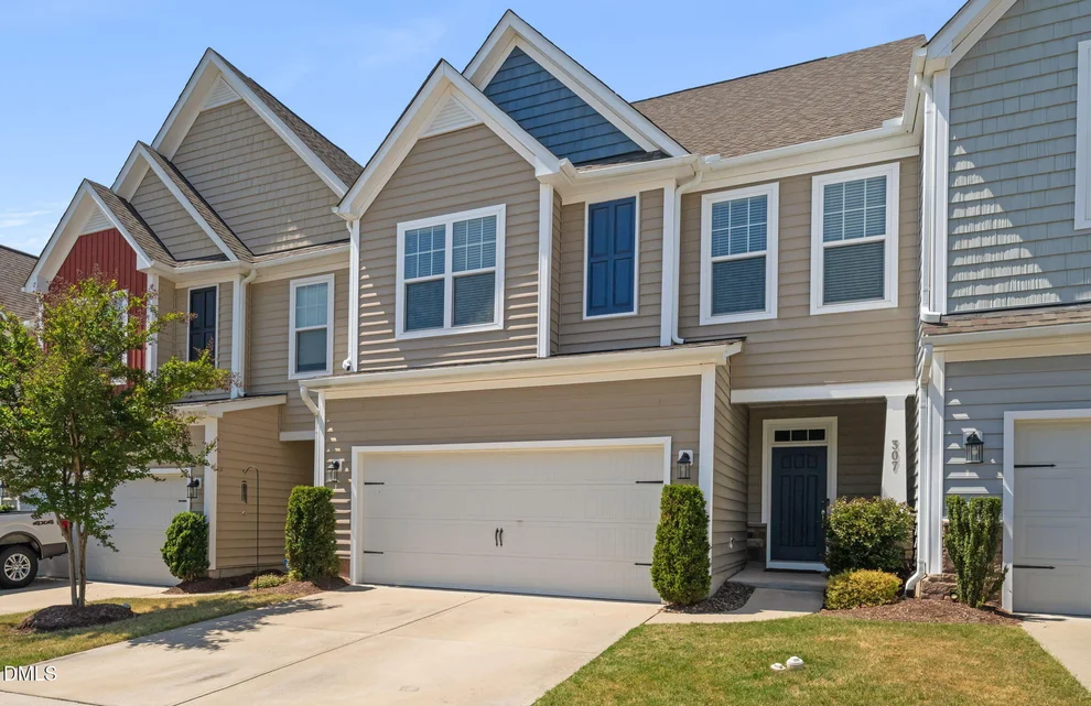 Unit for sale at 307 Acorn Hollow Place, Durham, NC 27703