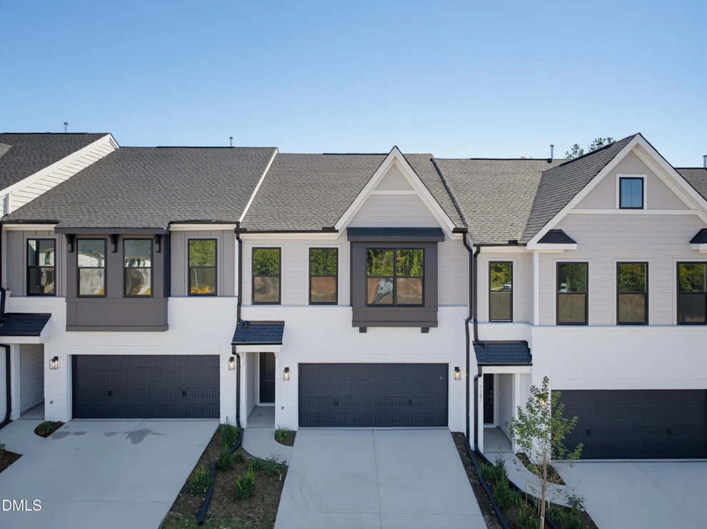 Unit for sale at 1305 Marigold Mdws Court, Durham, NC 27703