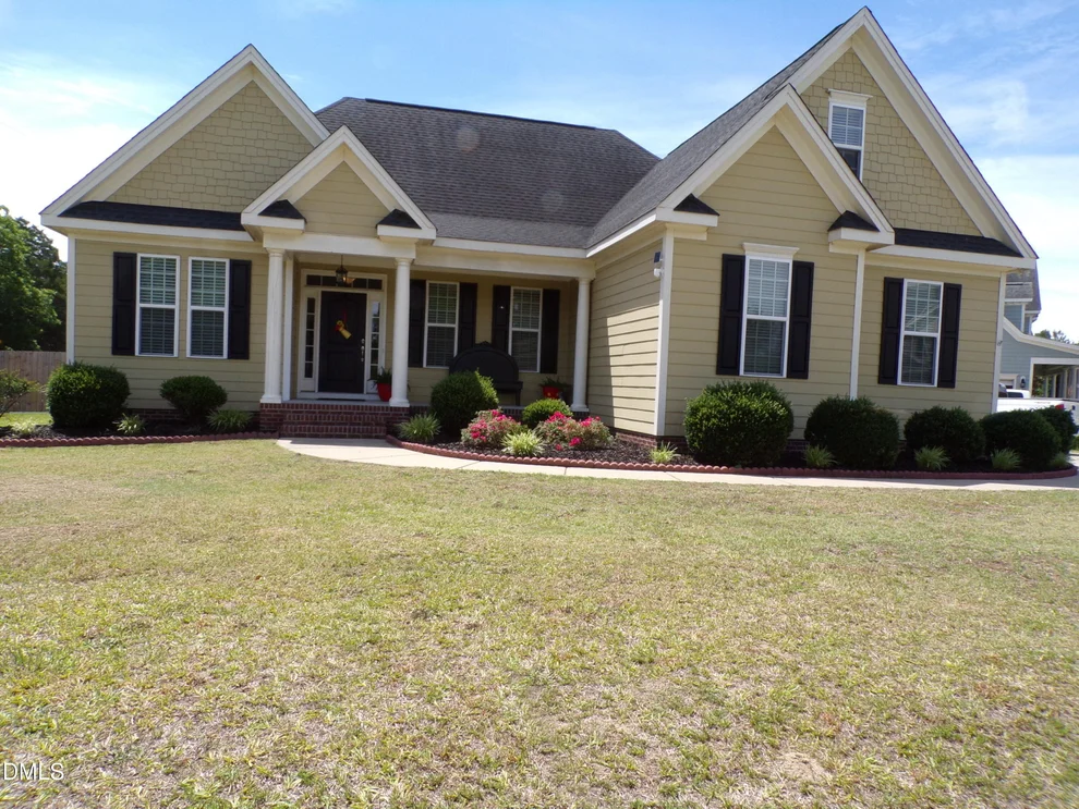 Unit for sale at 8201 Plum Bush Court, Willow Springs, NC 27592