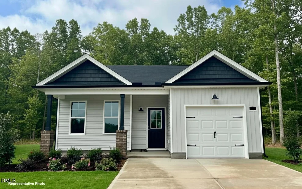 Unit for sale at 7 N Mistflower Street, Clayton, NC 27520
