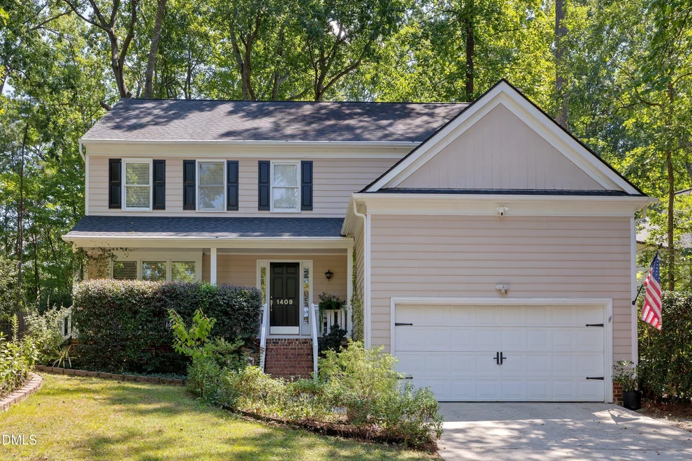 Unit for sale at 1409 Bridgeport Drive, Raleigh, NC 27615