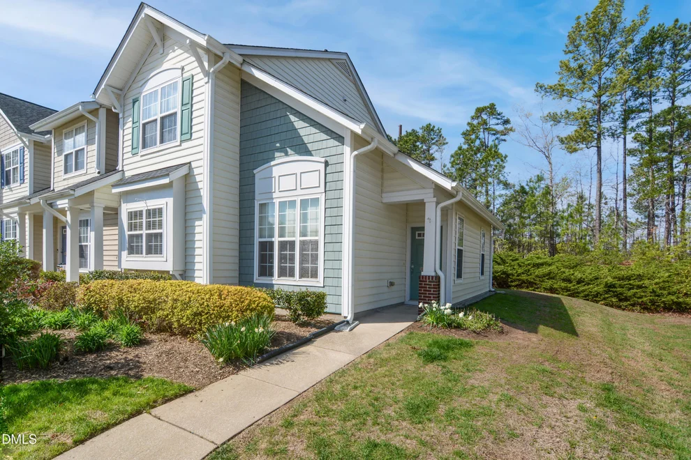 Unit for sale at 721 Hamlet Park Drive, Morrisville, NC 27560