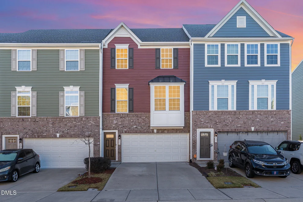 Unit for sale at 402 Brier Summit Place, Durham, NC 27703