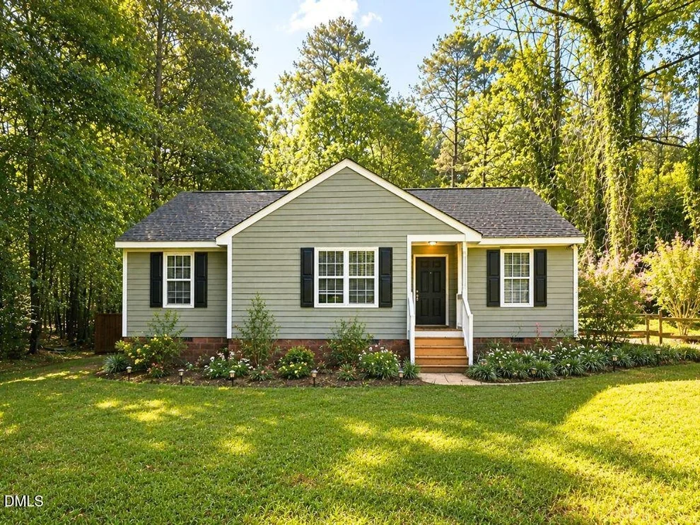 Unit for sale at 108 Bristol Court, Youngsville, NC 27596
