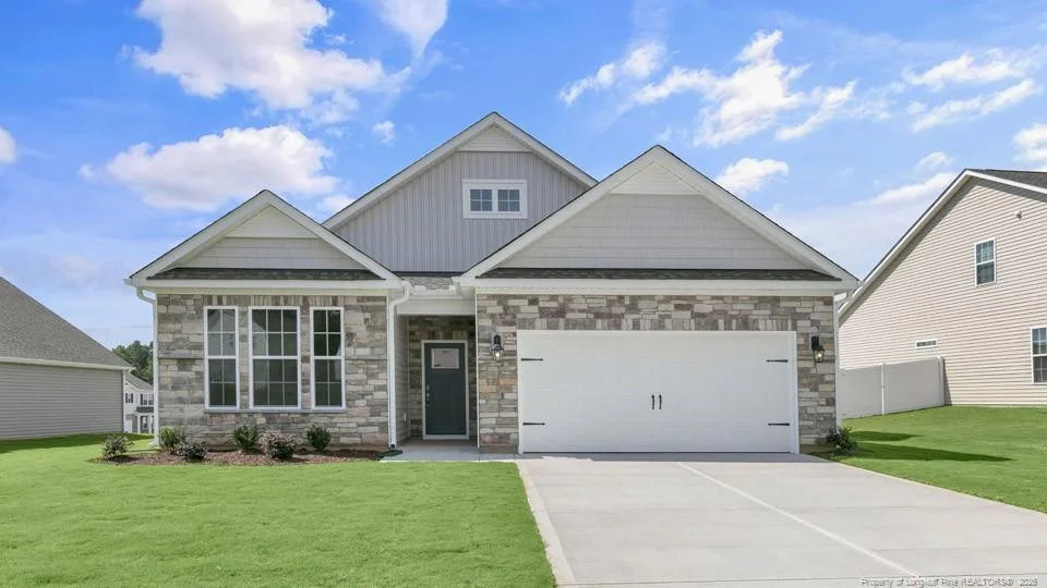Unit for sale at 820 Fernwind Circle, Aberdeen, NC 28315