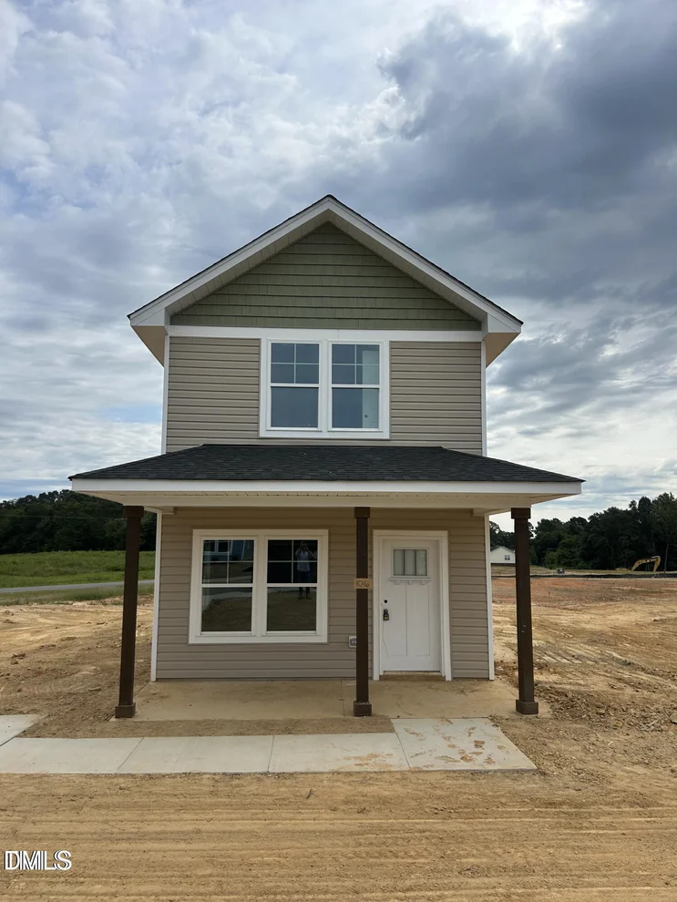 Unit for sale at 1016 Pinnix Loop, Burlington, NC 27217