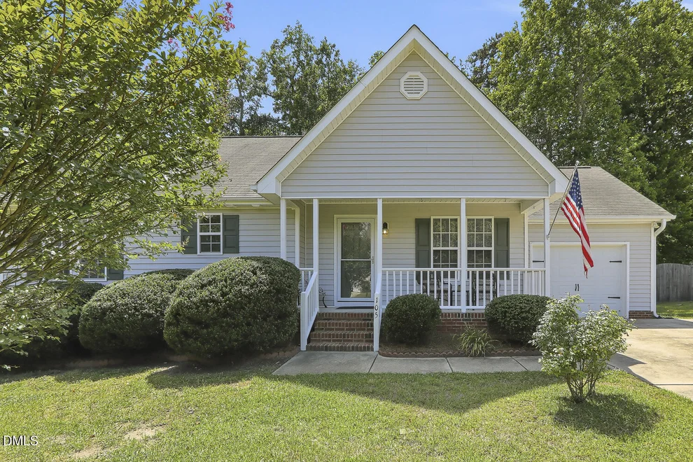 Unit for sale at 105 N Lintel Drive, Fuquay Varina, NC 27526