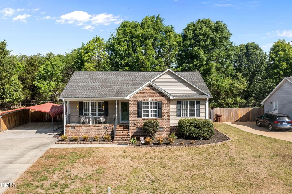 Unit for sale at 1273 Durham Meadows Drive, Burlington, NC 27217