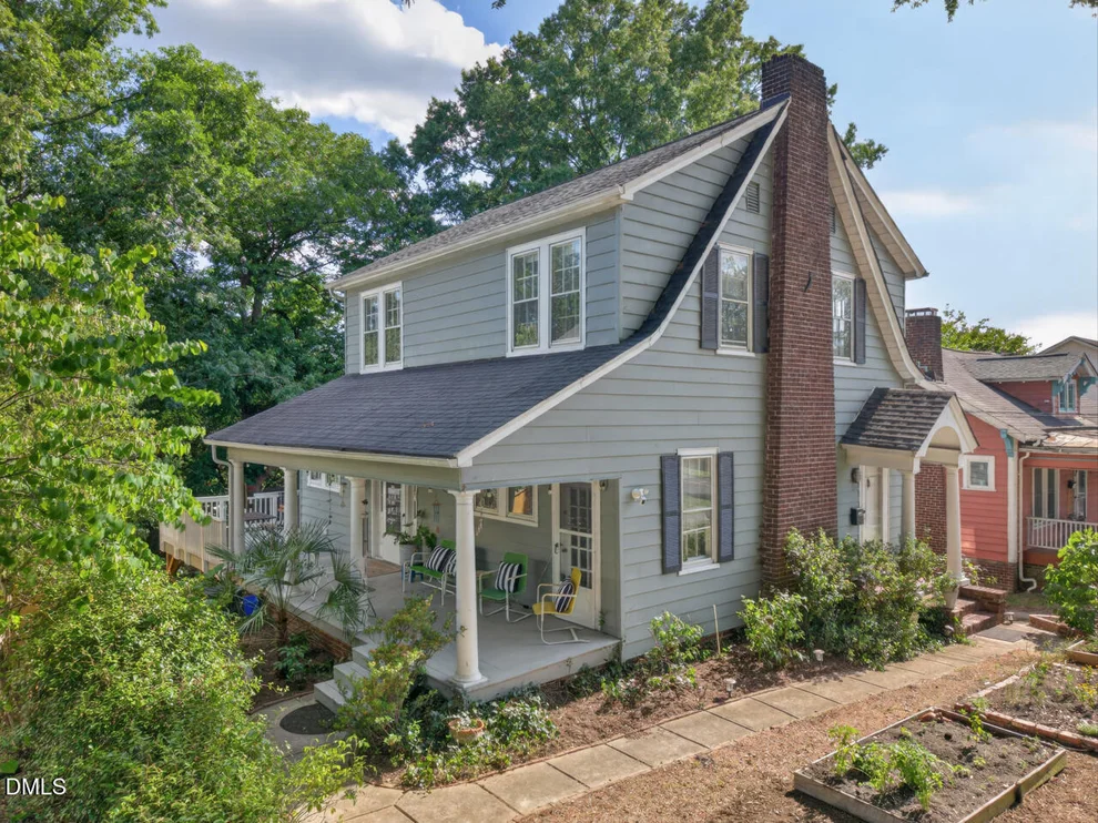 Unit for sale at 321 W Trinity Avenue, Durham, NC 27701