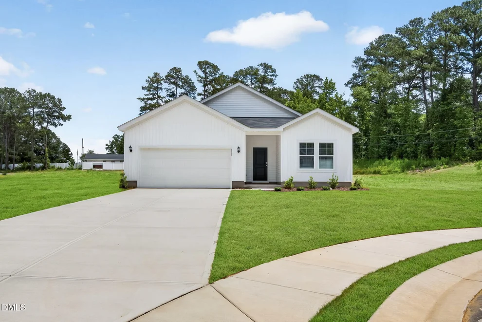 Unit for sale at 131 Muscovy Drive, Four Oaks, NC 27524