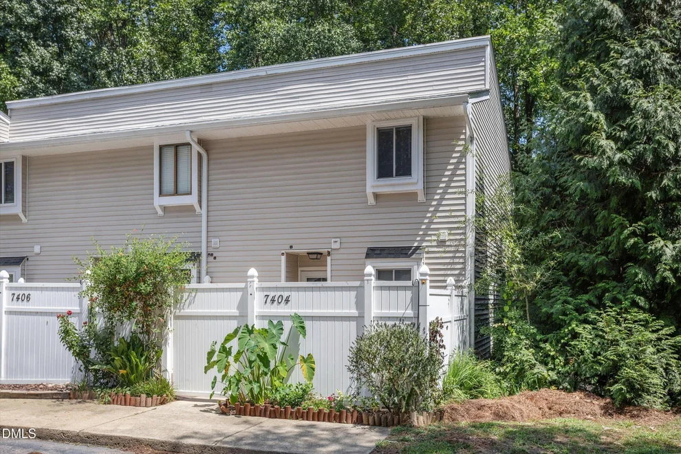 Unit for sale at 7404 Sandy Creek Drive, Raleigh, NC 27615