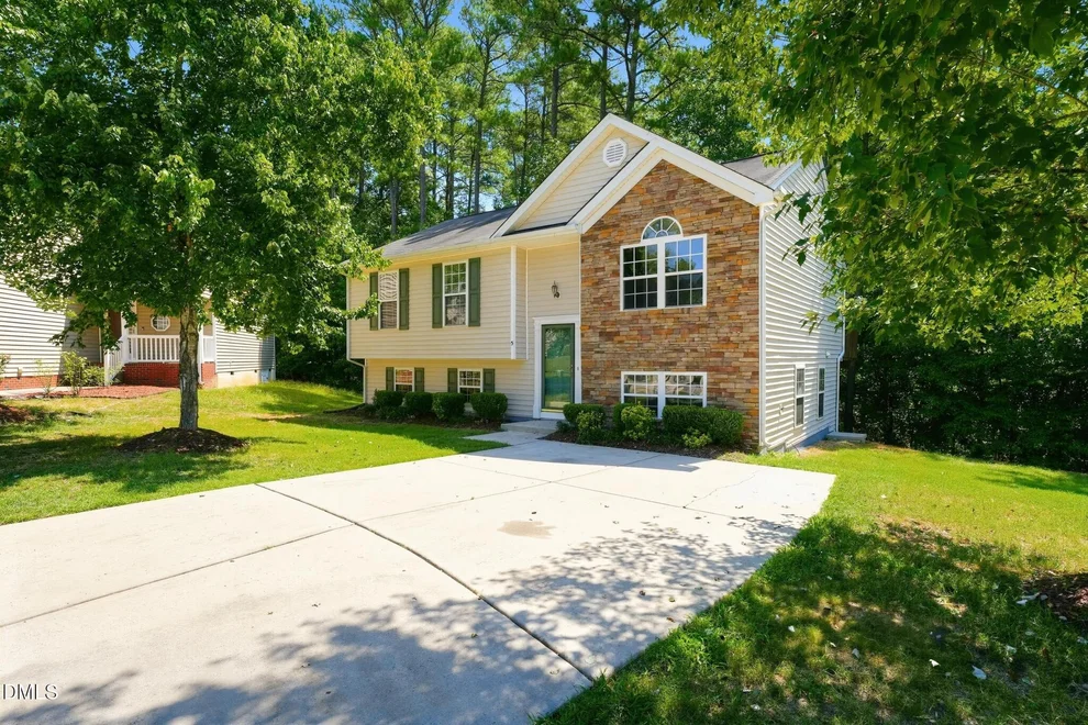 Unit for sale at 5 Flatford Court, Durham, NC 27704