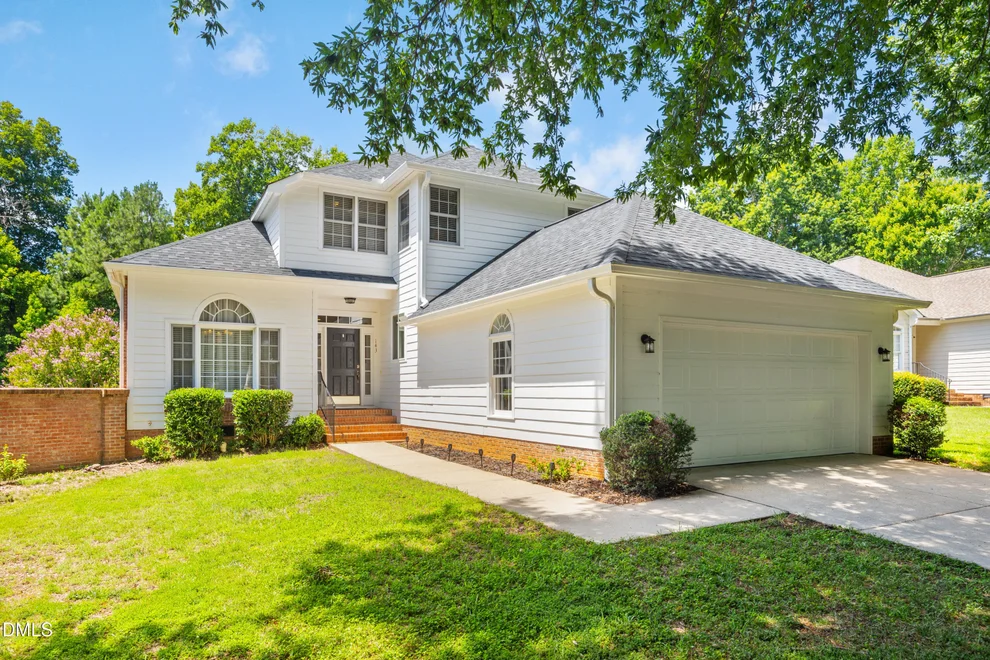 Unit for sale at 143 S Fields Circle, Chapel Hill, NC 27516
