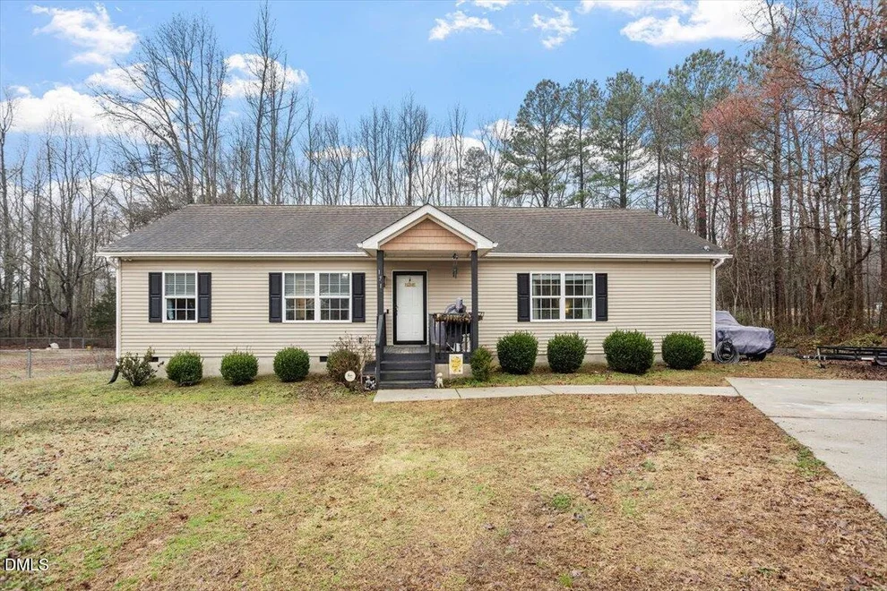 Unit for sale at 171 Beverly Lane, Henderson, NC 27537