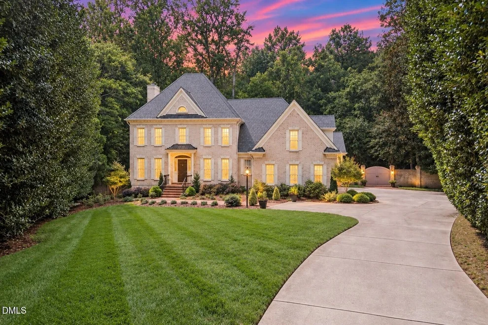 Unit for sale at 4901 Oakmoor Court, Raleigh, NC 27614
