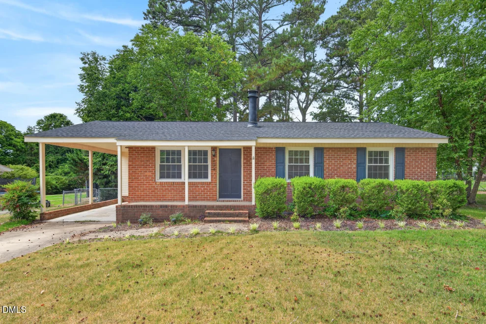 Unit for sale at 204 Ln Of Sir Gawaine, Garner, NC 27529